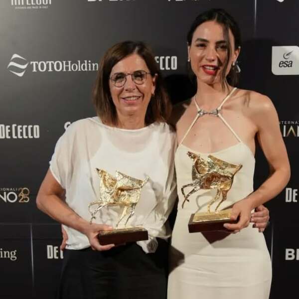 Francesca Comencini, miglior sceneggiatura per Il tempo che ci vuole. Romana Maggiora Vergano, miglior interpretazione femminile per il film Il tempo che ci vuole