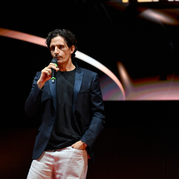 Loris Lai, vincitore del Concorso Opera prima e seconda del Flaiano Film Festival con il film I bambini di Gaza - Sulle onde della libertà