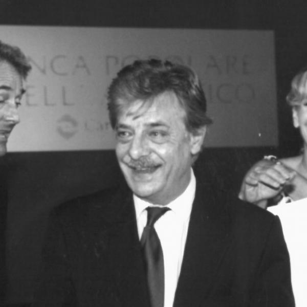 2002